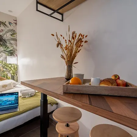 Unique - Area Apartment Paris